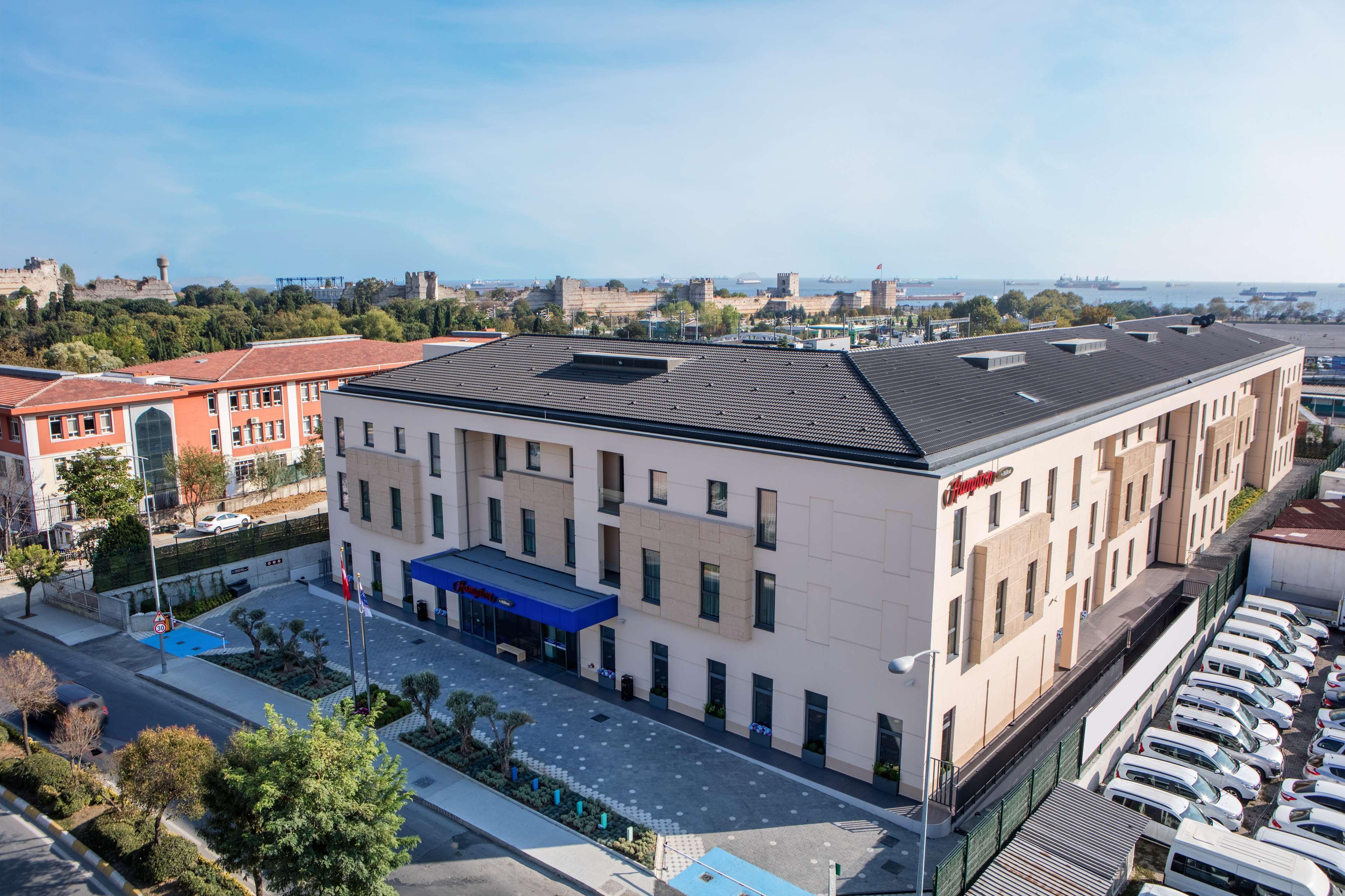 Hampton by Hilton Istanbul Zeytinburnu Otel Dış mekan fotoğraf